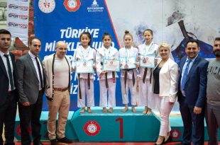 Gemlik Belediyesi Spor Kulübü başarıdan başarıya koşuyor