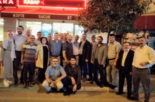    Ak Parti Eski Yönetiminden İftar Organizasyonu