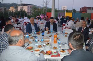 Hasan Çetin’den Okul yöneticilerine iftar