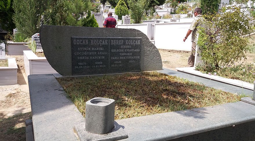 Kolçak Sağlığında yaptırdığı mezara defnedilecek