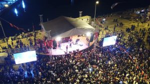 19 Mayıs Finalinde Oğuzhan Uğur Sahne Aldı