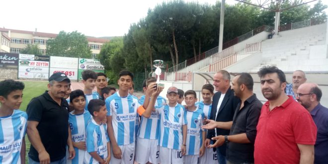 Elit Lig Şampiyonu Gemlik Belediyespor