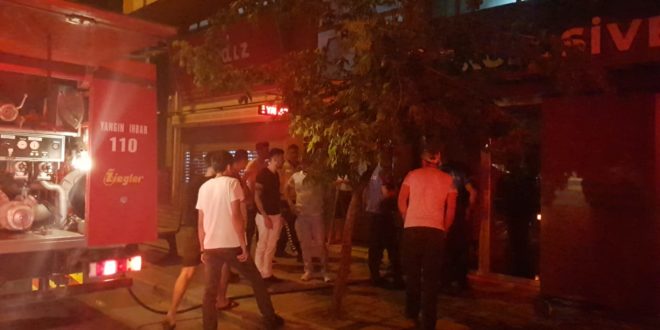 İstiklâl Caddesinde İşyeri Yangını
