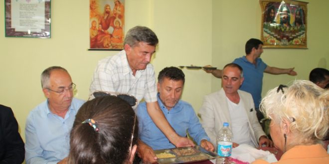 Gemlik Cem Evinin Aşura Günü İlgi Gördü