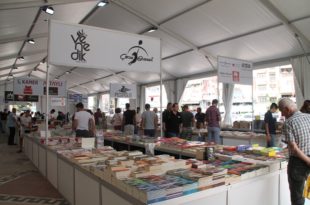 Gemlik 1. Kitap Fuarı Açıldı