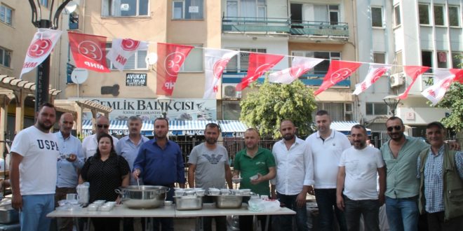 Gemlik MHP Aşure Geleneğini Sürdürdü
