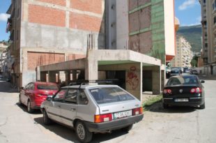 Yarım Kalan İnşaat Tehlike Saçıyor