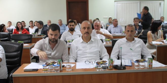 MHP Yönetimi Bombaladı