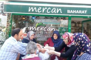Mercan Baharat Aşure Geleneğine Ara Vermiyor