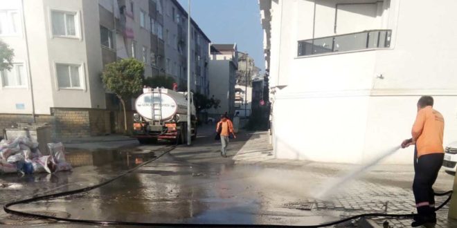 Gemlik Belediyesi her sokağa hizmet götürüyor