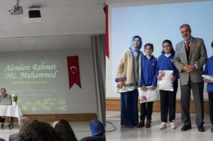Halitpaşa İmam Hatip'e Emin Ay Hoca'dan Mevlid-i Nebi Programı