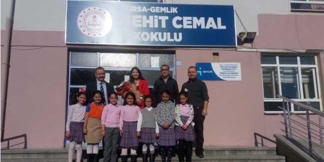 Şehit Cemal İlkokulu Öğrencilerine Ve Velilerine  Sağlıklı Beslenme Semineri