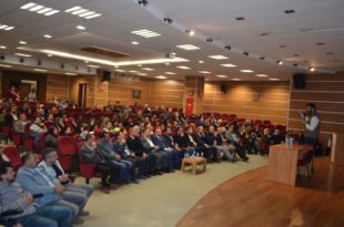 Ak Gençlikten Beklenen Millet Konferansı