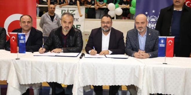 Gemlik Basketbol’a Büyükşehir'den büyük destek