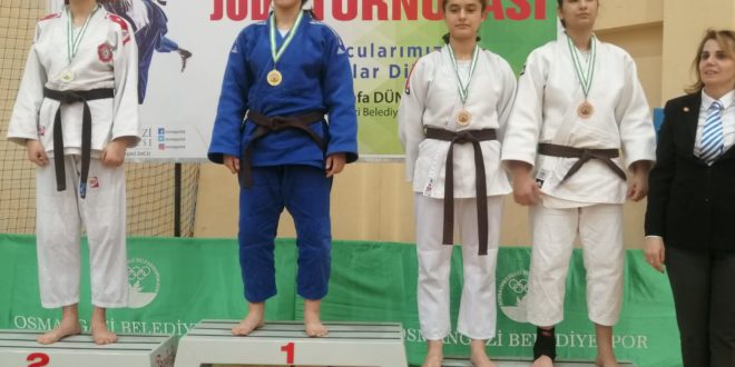 Judoya Gemlik Belediyespor damgası
