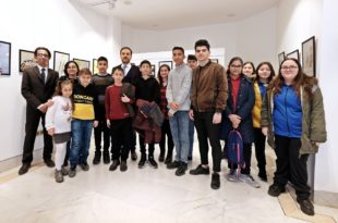 Küçük çizerlerden büyük çizgiler