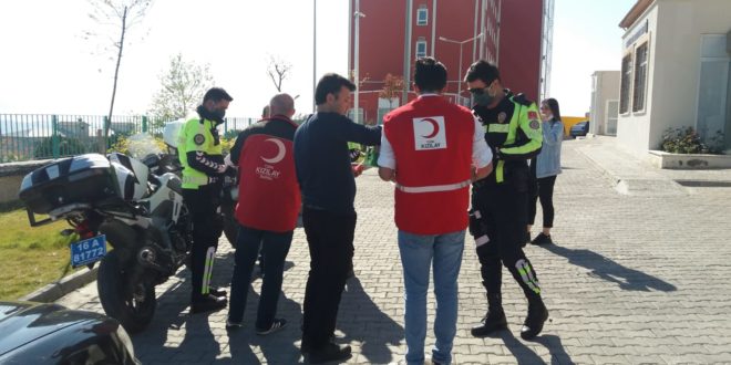 Kızılay Kamu Görevlilerini Unutmadı