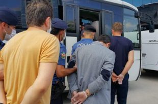 Uyuşturucu Operasyonu 10'u Gemlik'ten 19 Gözaltı