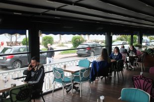Gemlik'te Kafe ve Restoranlar Açıldı