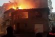 Gemlik'te eski bina alev alev yandı