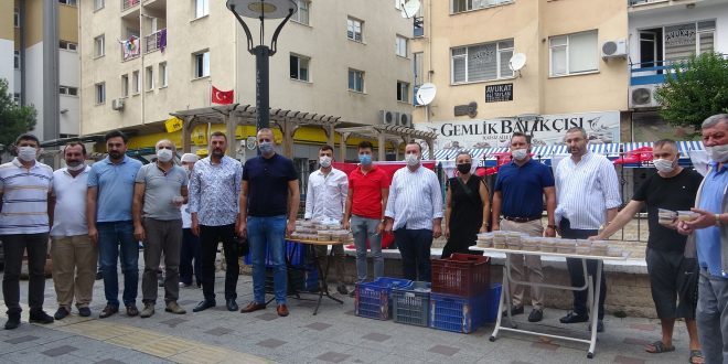 MHP İlçe Teşkilatı Aşure Geleneğine Devam Etti