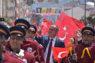 Sertaslan Cumhuriyet’in 97. yılını kutladı
