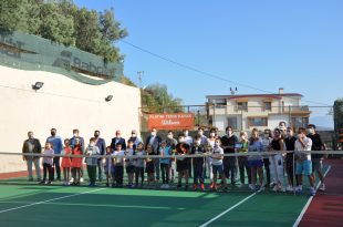 Gemlik'te Tenis Turnuvası