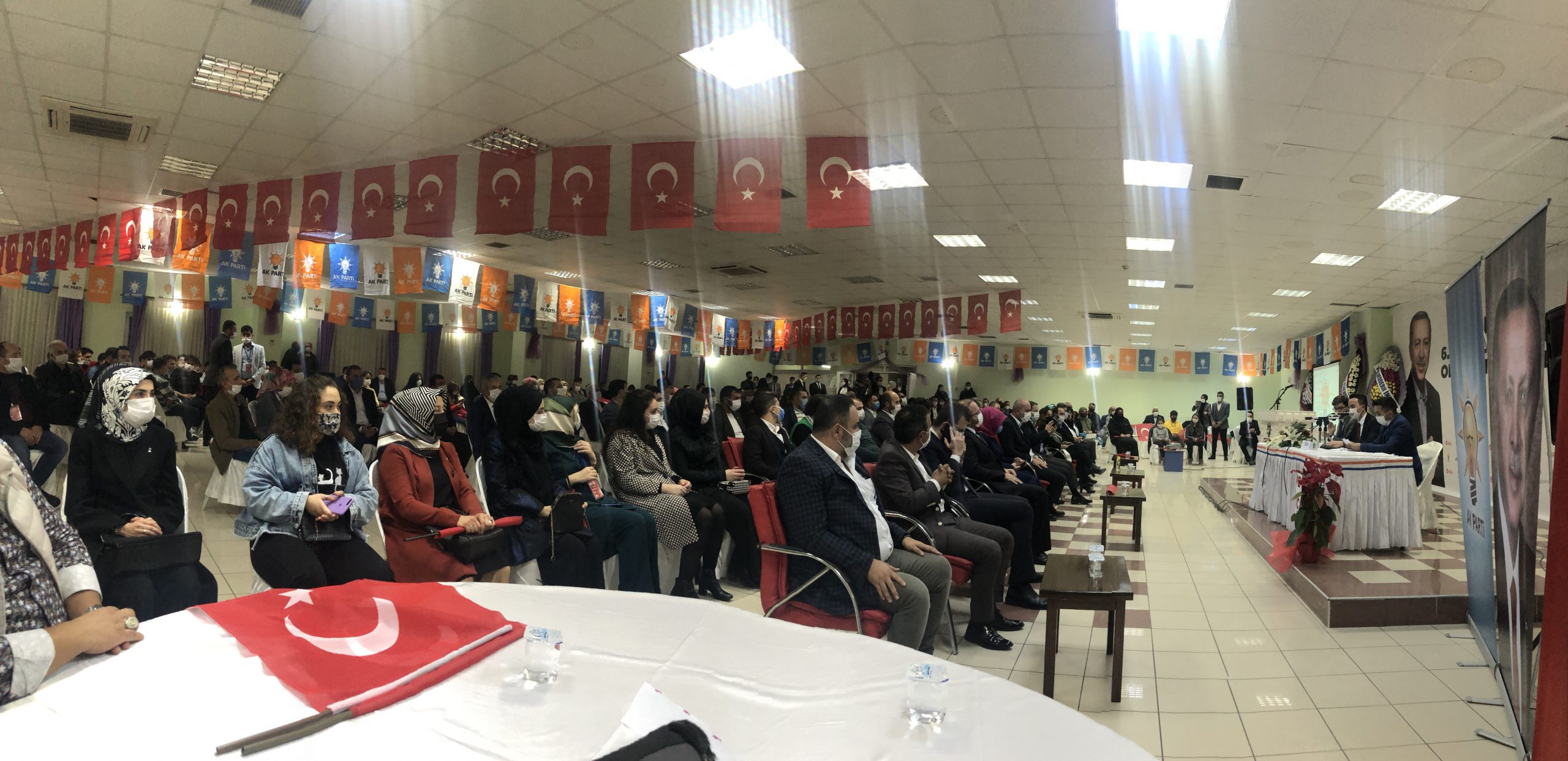 AK Gençlikte Sağır Dönemi