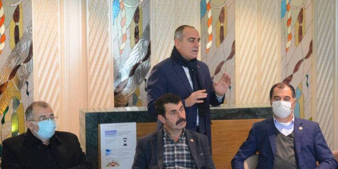 Sertaslan kırsal mahalle muhtarlarını bilgilendirdi