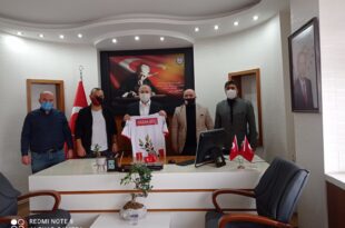 Gemlikspor'un Özel Formaları Sahnede