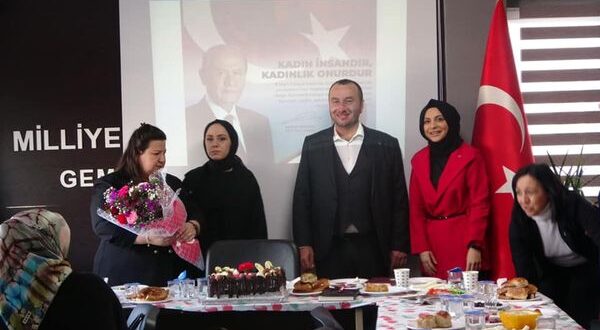 MHP KADIN KOLLARINDAN KADINLAR GÜNÜ ETKİNLİKLERİ