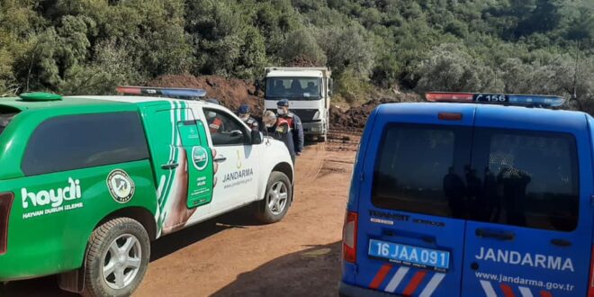 Zeytinlik Alana Hafriyat Dökümüne Jandarma Baskını