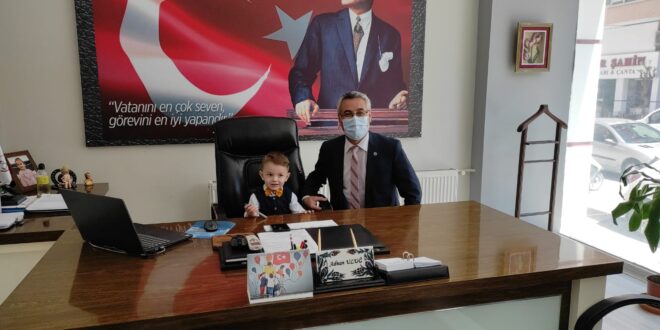 Halk Eğitim'de Makam Minik Bartu'nun