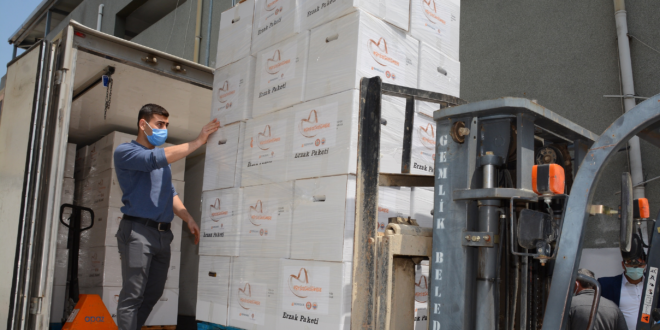 Borusan Grubu’ndan Ramazan ayında Gemlik’te 1500 Aileye Erzak Yardımı