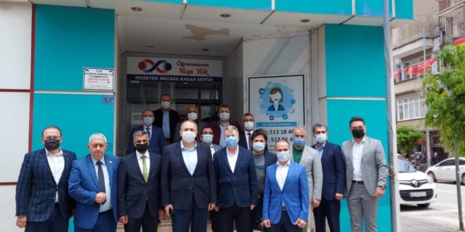 Gemlik Halk Eğitimi Merkezi’nden “Hayat Boyu Öğrenme Haftası” na Özel Sergi