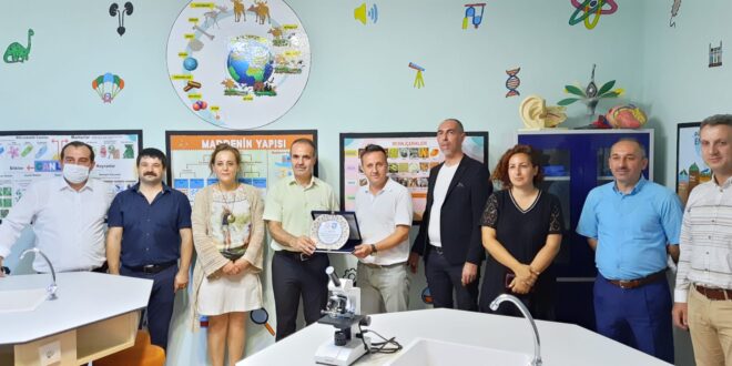 Ali Kütahya Okuluna Fen Laboratuvarı
