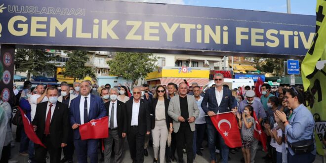 Gemlik’te Zeytin Festivali coşkusu