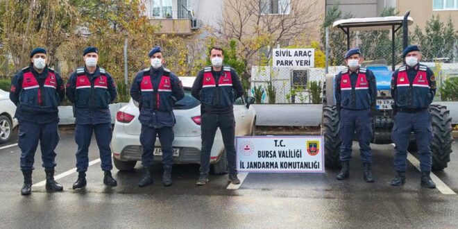 Mustafa Kemalpaşa’dan çaldılar, Gemlik’te Yakalandılar