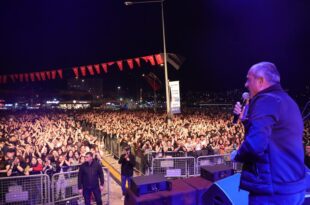 Gemlik’te 23 Nisan coşkusu alanlara sığmadı