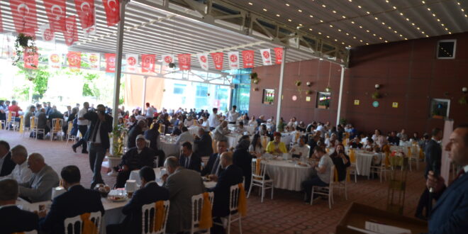 MHP'den Anlatma ve Aydınlatma Programı