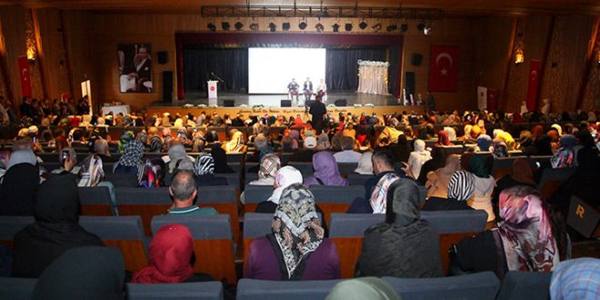 Gemlikli hafızlar belgelerin aldı