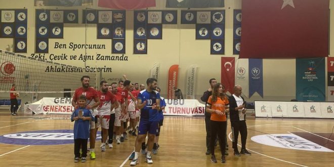 Gemlik İstiklal Spor Kulübü tarafından organize edilen Şirketler Arası Voleybol Turnuvası