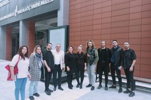Gemlikli Bayan Kuaförleri Kozmetik Fuarına Gitti