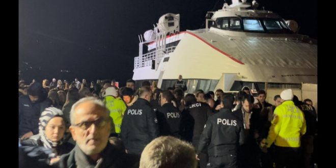 Bursa'da Feribotu kaçırdı, bomba ihbarı yaptı ortalığı ayağa kaldırdı