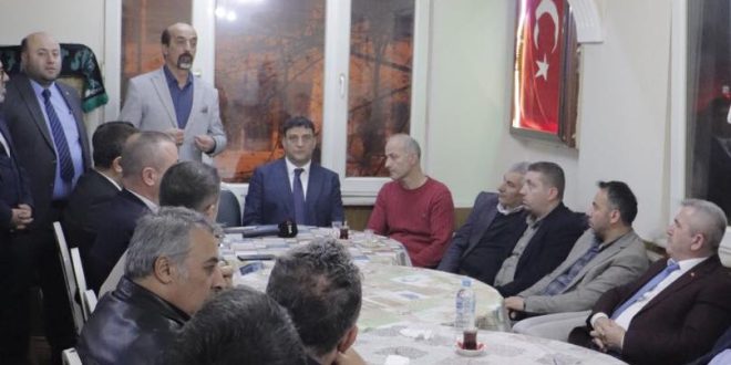 Artvinlilerden MHP’li Tekin’e tam destek