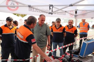 Gemlik Belediyesi’nden Mahalle Afet Gönüllülerine dev destek