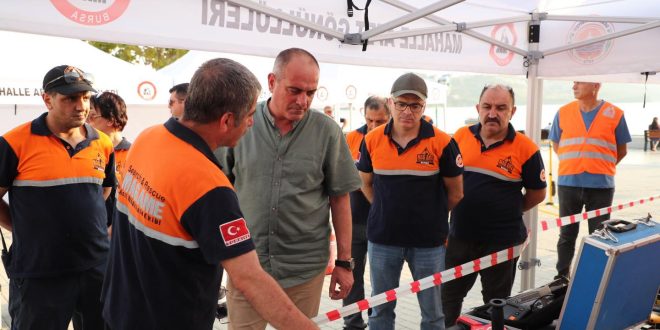 Gemlik Belediyesi’nden Mahalle Afet Gönüllülerine dev destek