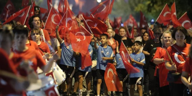 Gemlik’te 30 Ağustos Zafer Bayramı coşkuyla kutlandı