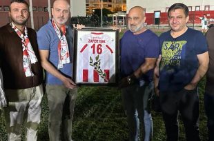 ZAFER IŞIK’TAN GEMLİKSPOR’A SÜRPRİZ ZİYARET