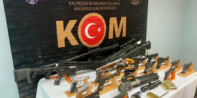 Gemlik’te 25 Adrese Baskı, 24 Gözaltı
